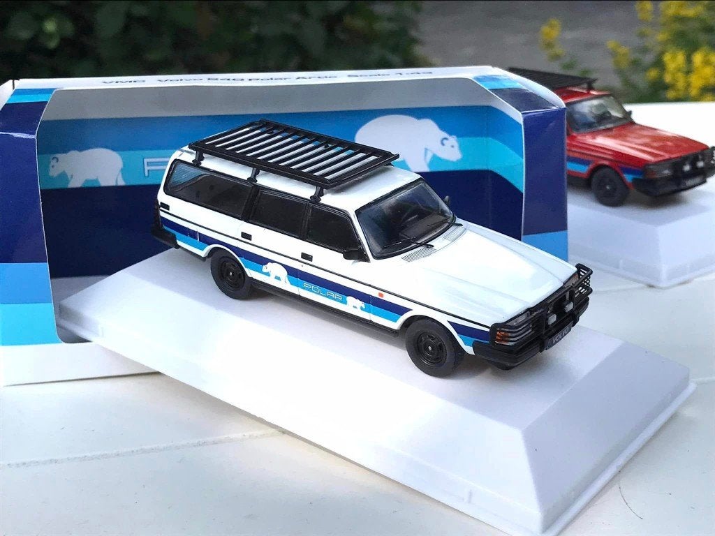 Witte Volvo 240 Polar Artic 1:43, Hobby en Vrije tijd, Verzenden, Nieuw, Auto, Overige merken