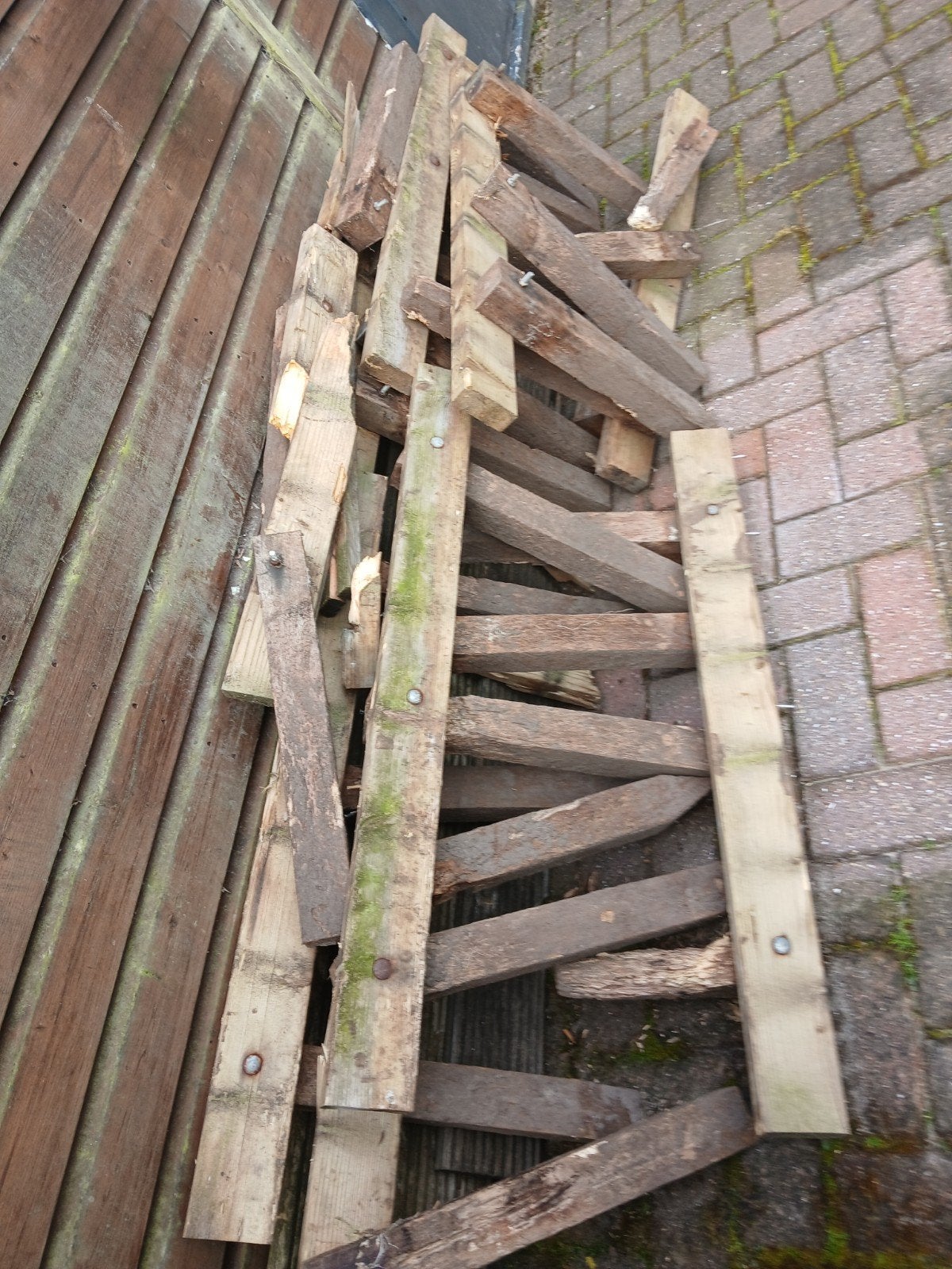 Gebruikte houten planken en balken, Doe-het-zelf en Verbouw, Hout en Planken, Ophalen, Gebruikt, Balk, Overige houtsoorten