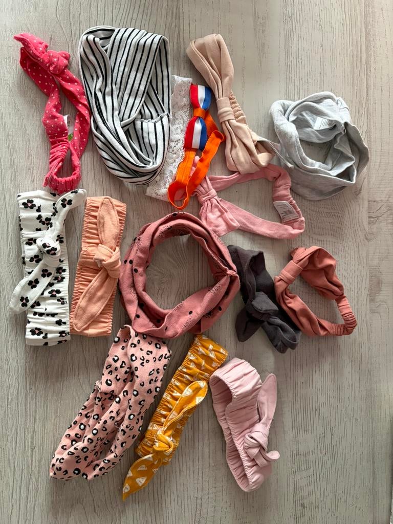 Haarbandjes Baby, Kinderen en Baby's, Ophalen of Verzenden, Zo goed als nieuw