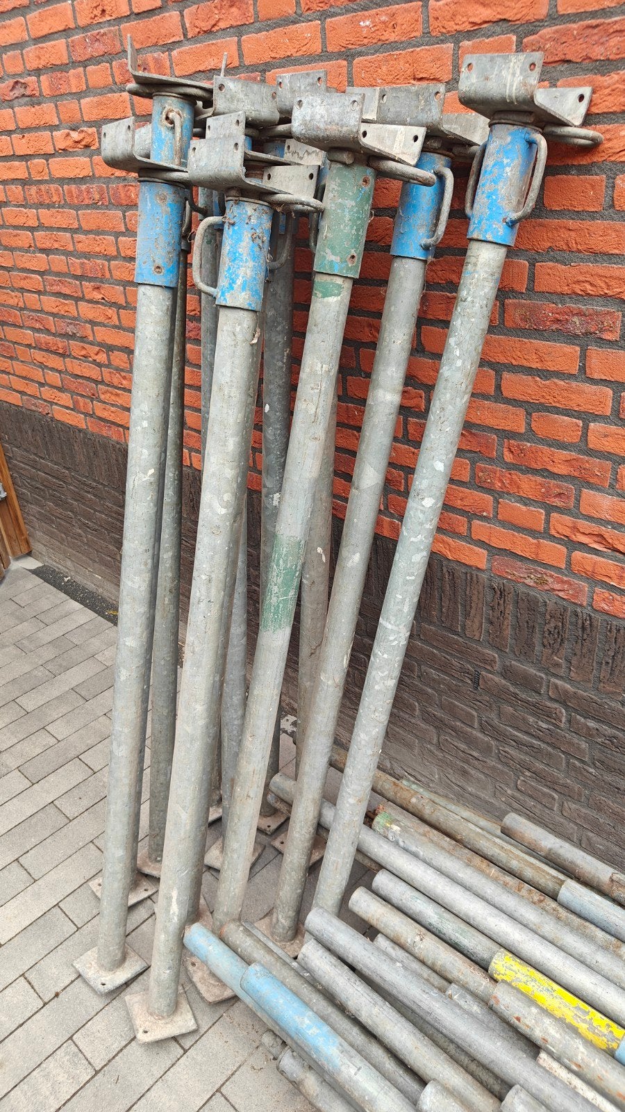 bouwstempels schroefstempels stut schroef stempels, Ophalen