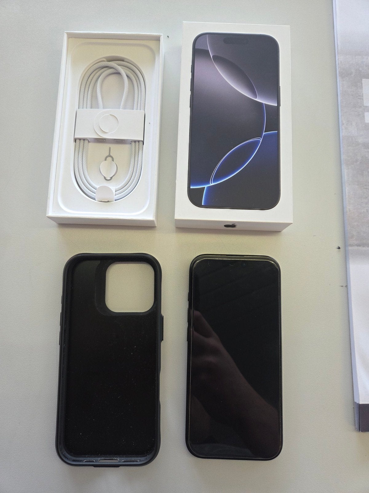 iPhone 16 Pro 256GB Zwart Titanium, Telecommunicatie, Zwart, Zo goed als nieuw, Zonder simlock, Ophalen
