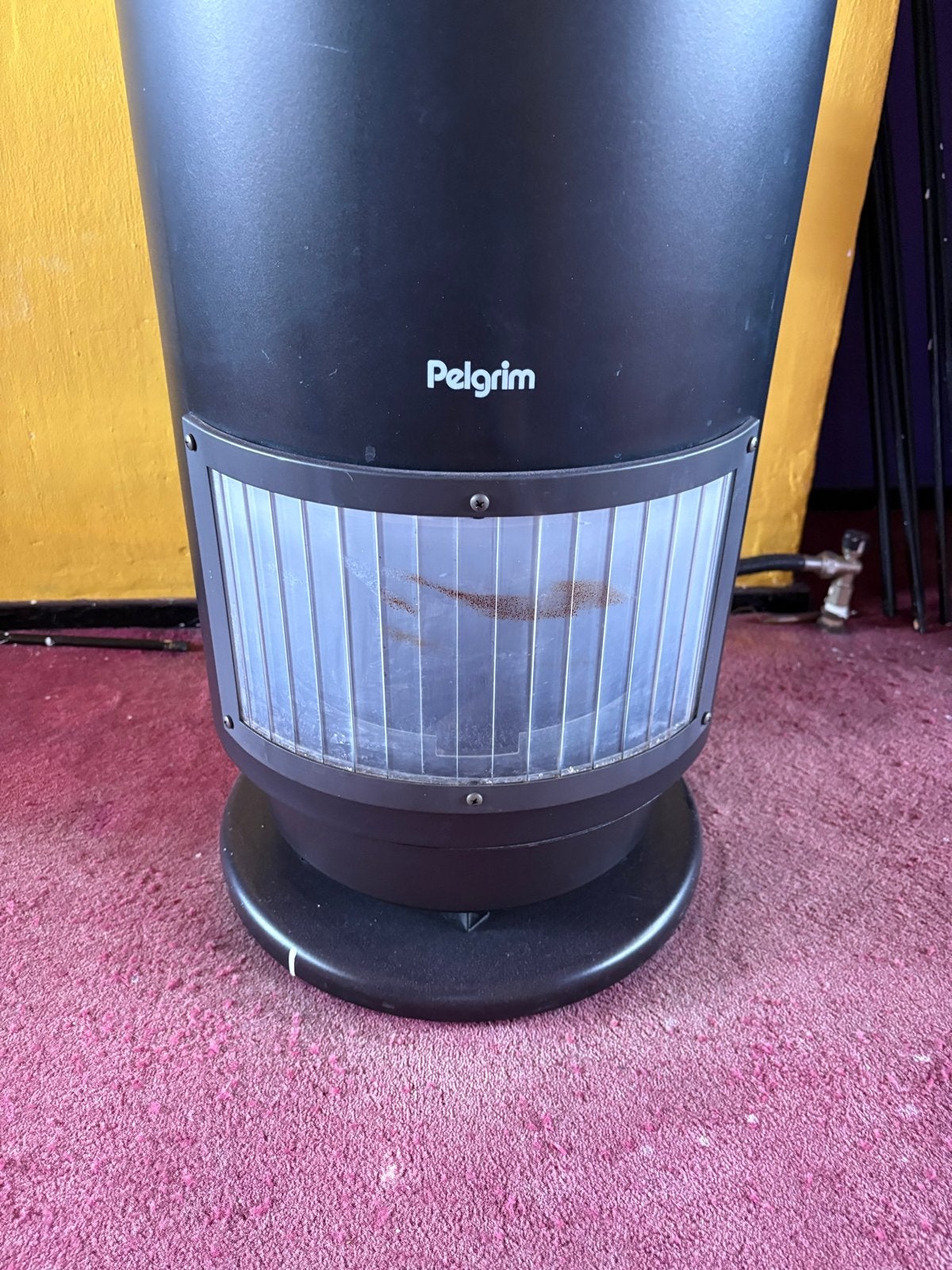 GRATIS - Pelgrim Gaskachel - KAPOT, Ophalen, Gebruikt, Gas, Vrijstaand