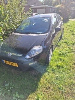 Fiat Punto 1.4 Multi-air 77KW 5DR 2010 Zwart, Auto's, Fiat, Voorwielaandrijving, Stof, 4 cilinders, 400 kg