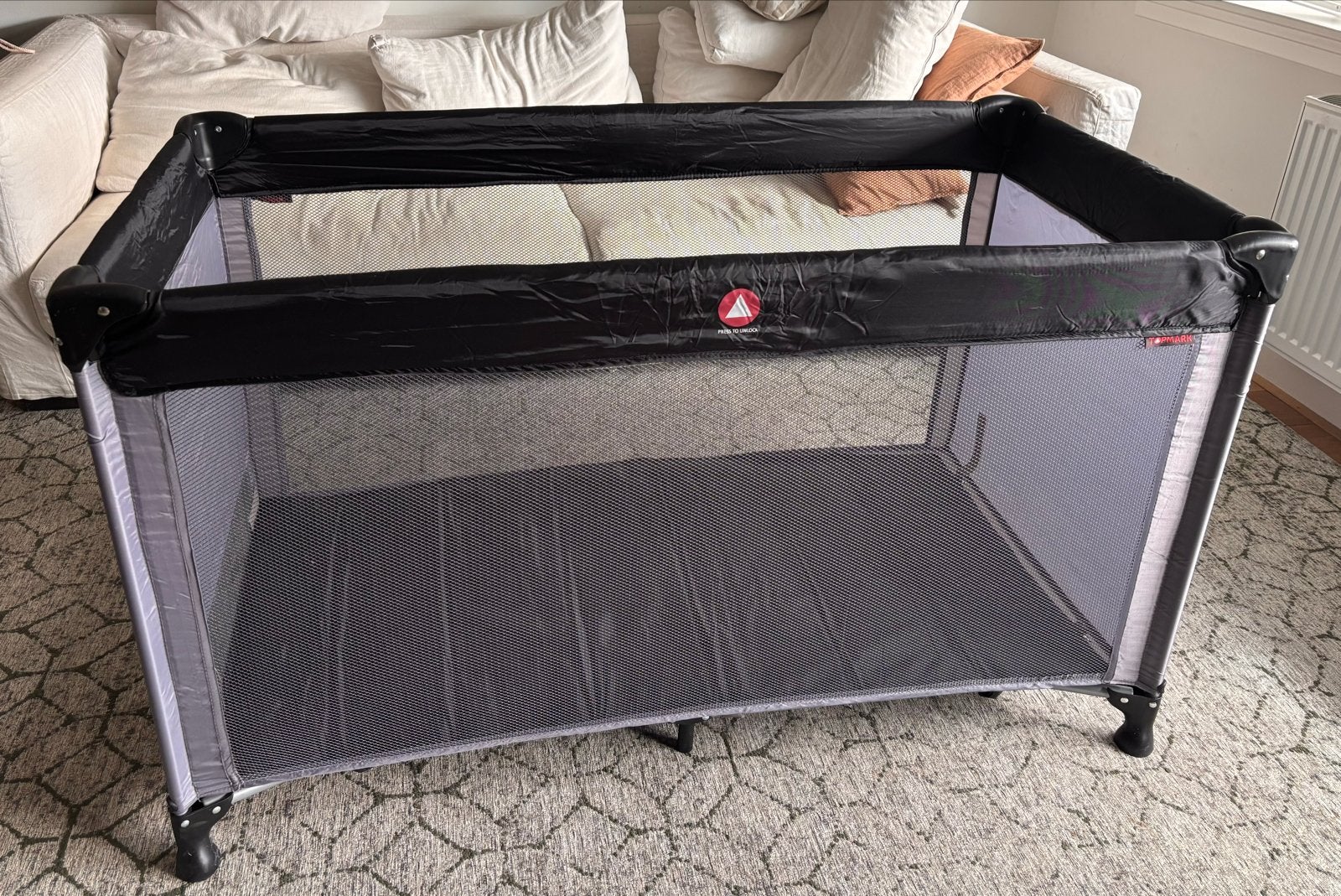 Topmark campingbedje met Qute matrasje, Kinderen en Baby's, Kinderkamer | Bedden, Ophalen, Gebruikt, 70 tot 85 cm, 140 tot 160 cm
