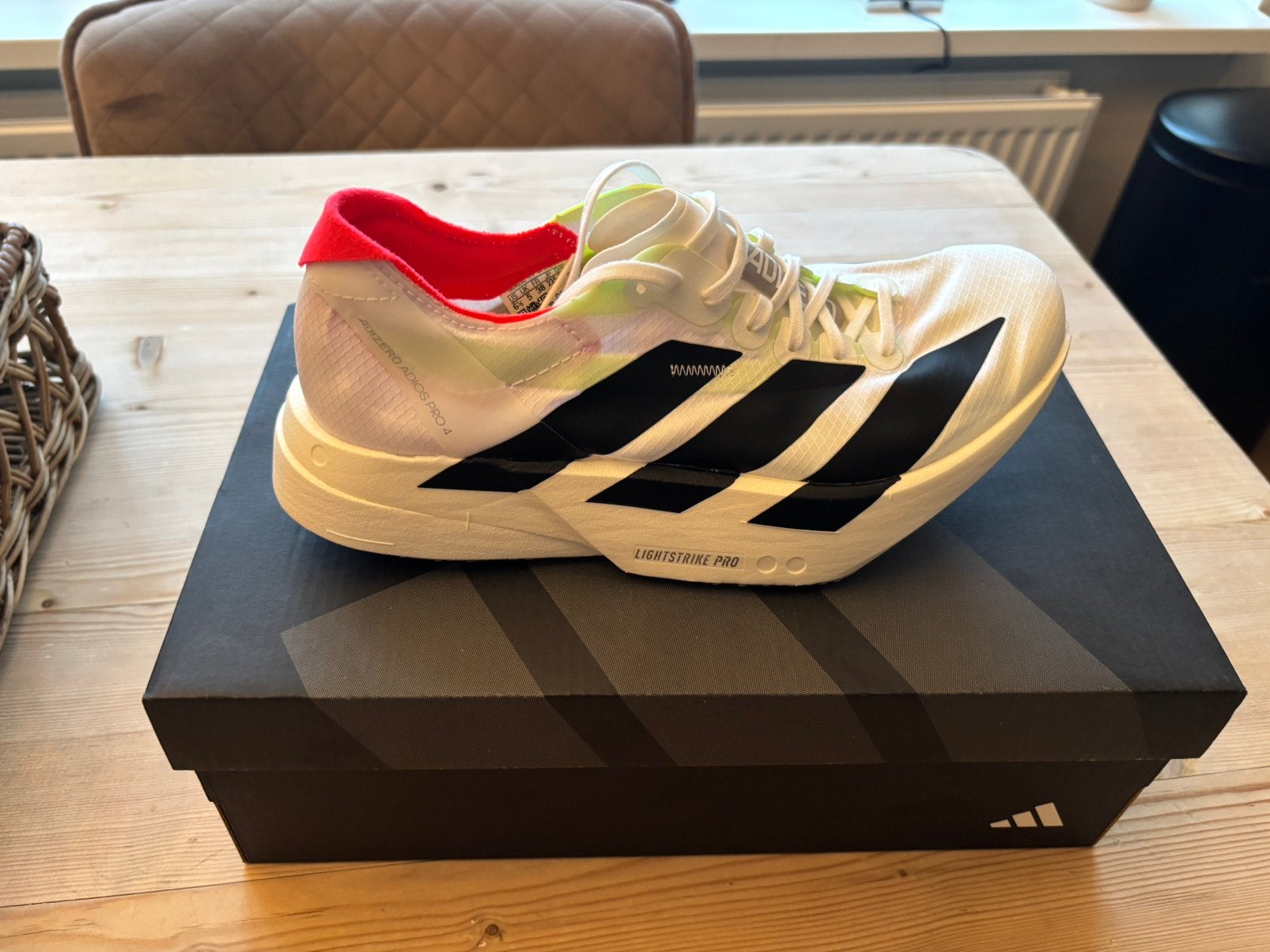 Adidas adizero pro 4 dames maat 38, Ophalen of Verzenden, Zo goed als nieuw, Zwart