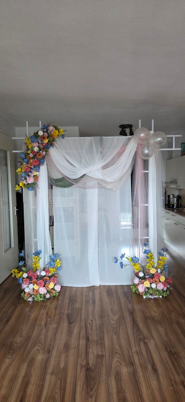 Bloemstukken nepbloemen voor Trouwboog/Welkomstbord, Hobby en Vrije tijd, Ophalen, Textiel, Natuur en Bloemen, Zo goed als nieuw