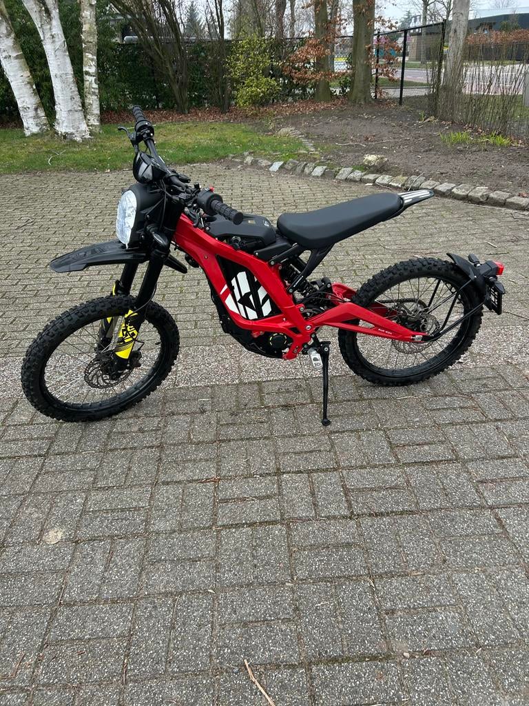 Sur-Ron Light Bee X - Elektrische Crossmotor, Fietsen en Brommers, Brommers | Crossbrommers, Ophalen, Zo goed als nieuw, Overige merken