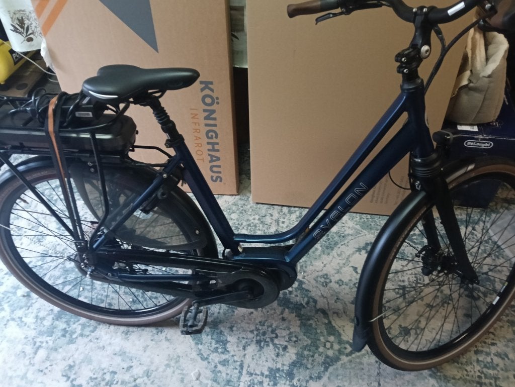 EBIKE Avalon E-City Disc DeLuxe, Zo goed als nieuw, 51 tot 55 cm, 50 km per accu of meer, Ophalen