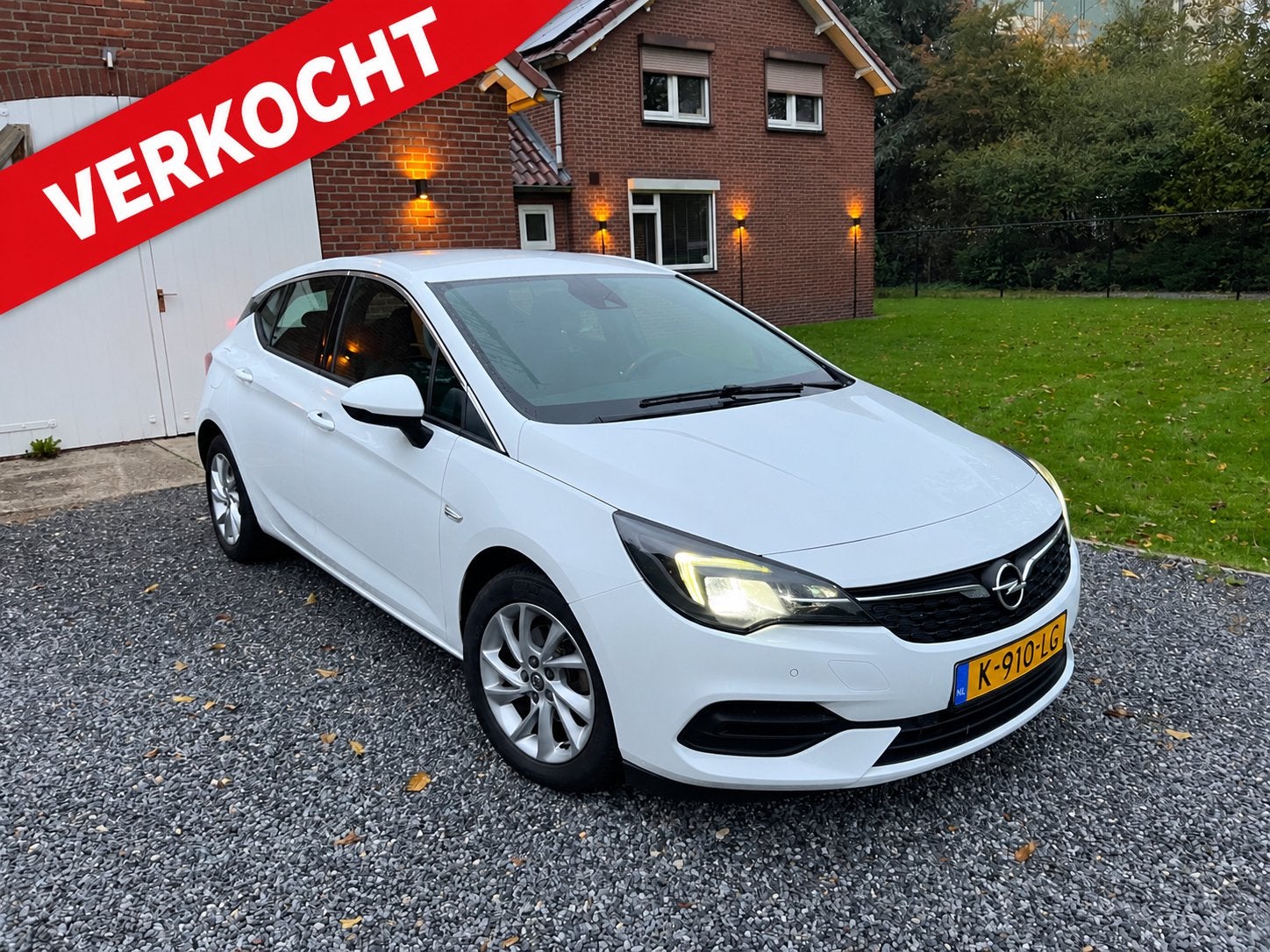 Opel Astra 2021 – 105.000 km – Eerste eigenaar - BTW-auto, Auto's, Voorwielaandrijving, 1199 cc, Alcantara, Wit