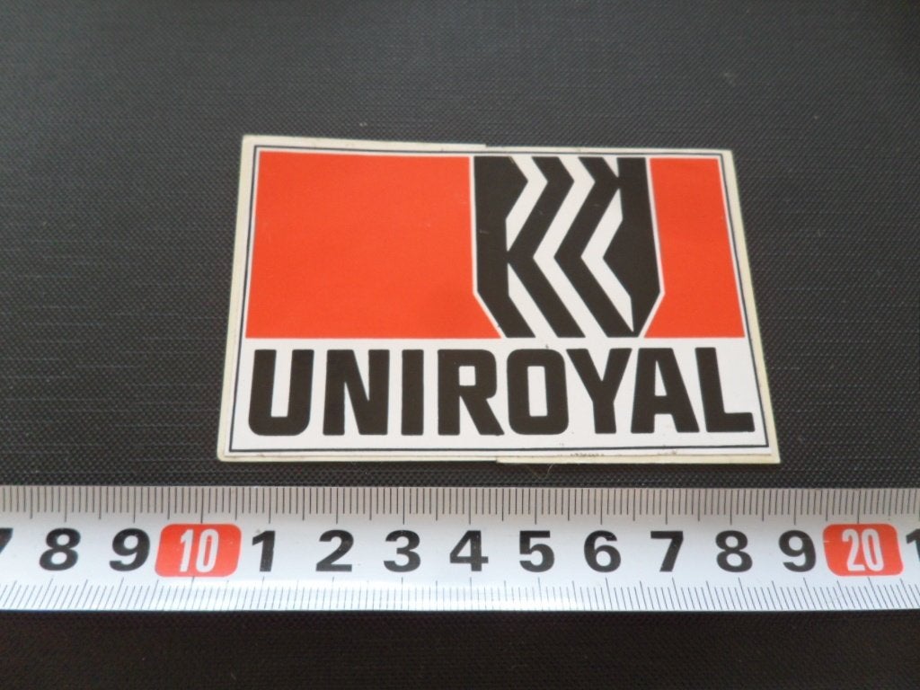 sticker UNIROYAL banden, Ophalen, Zo goed als nieuw