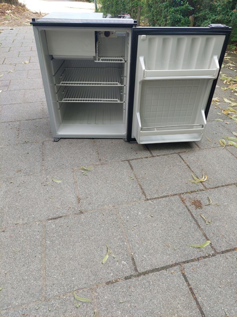 Isotherm compressor camper boot koelkast 12v 24v, Ophalen of Verzenden, Gebruikt, Overige typen