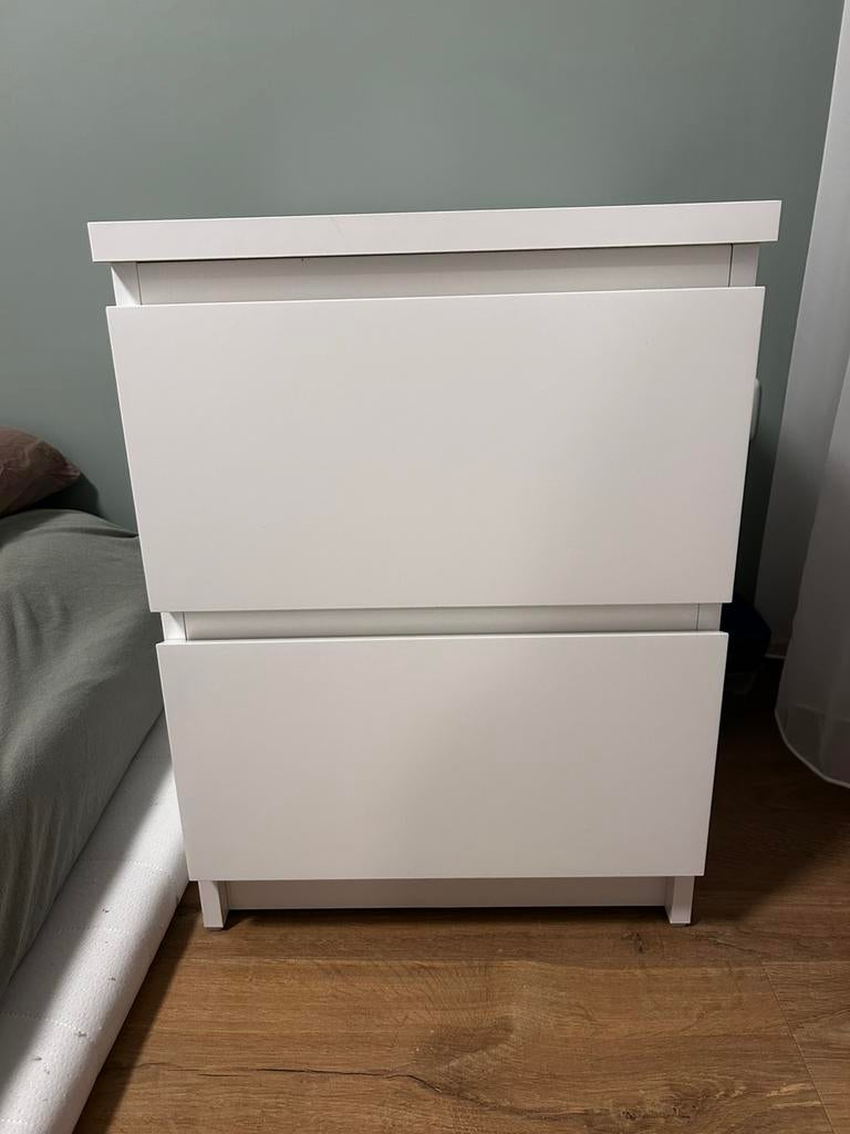 Nachtkastjes, Huis en Inrichting, Slaapkamer | Nachtkastjes, Ophalen, Minder dan 45 cm, Nieuw, 55 tot 70 cm