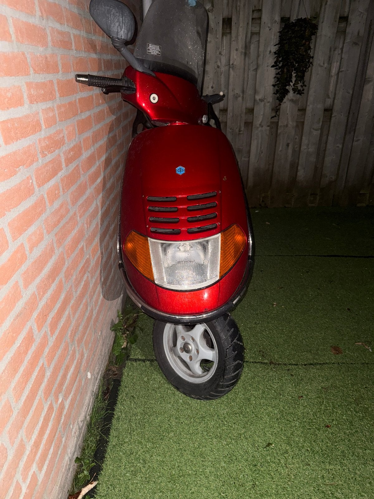 Piaggio Hexagon 125cc 2T met Duitse papieren, Fietsen en Brommers, Ophalen, Tweetakt, Gebruikt, Overige modellen