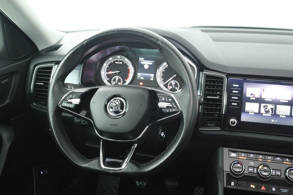 Skoda Kodiaq 1.5 TSI Business Edition 7p (PANORAMADAK, TREKH, Auto's, Skoda, Voorwielaandrijving, 4 cilinders, 150 pk, Origineel Nederlands