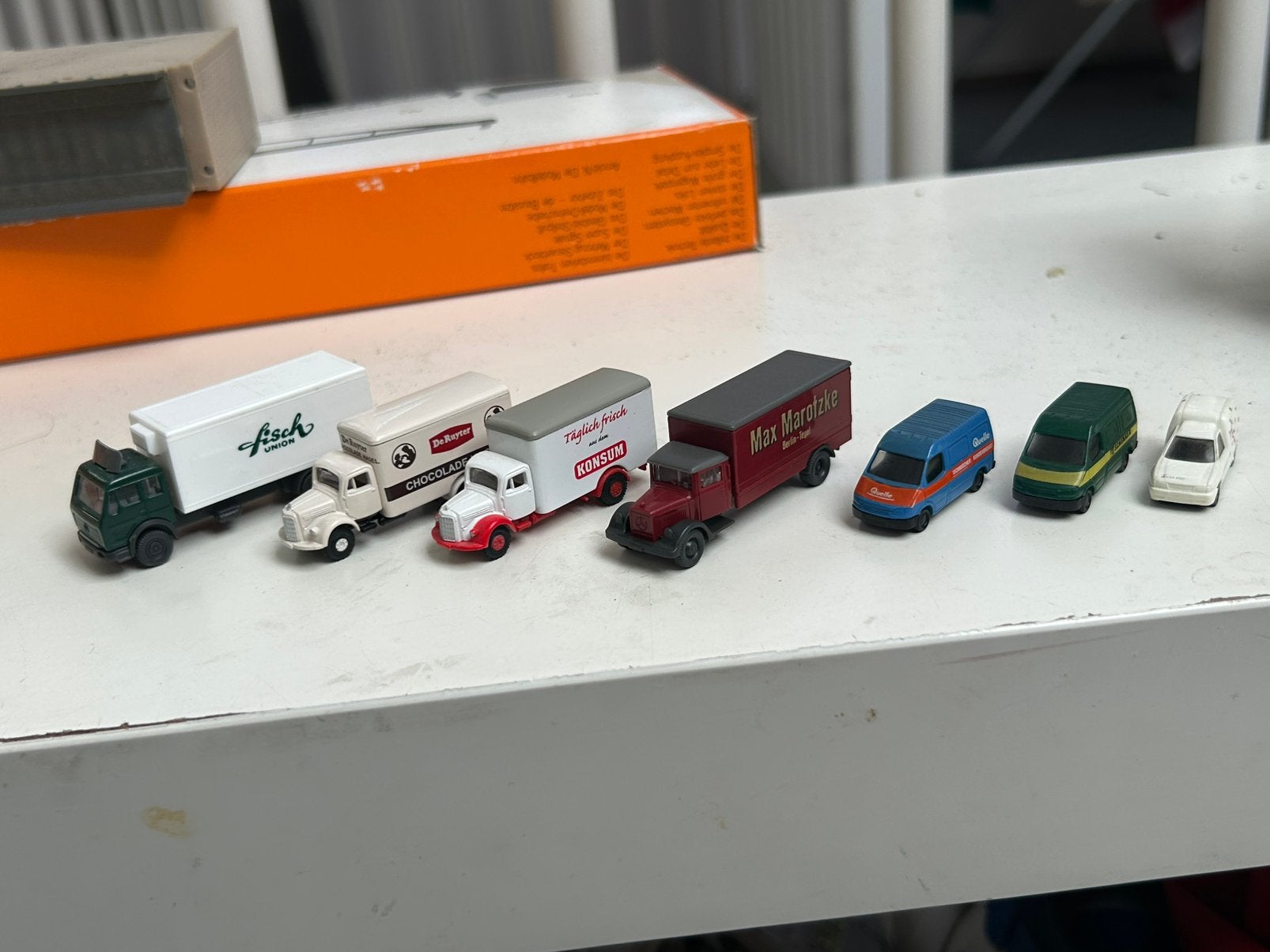 N spoor busjes nette staat, Hobby en Vrije tijd, Modeltreinen | N-Spoor, Overige merken, Gelijkstroom, Wagon, Ophalen of Verzenden