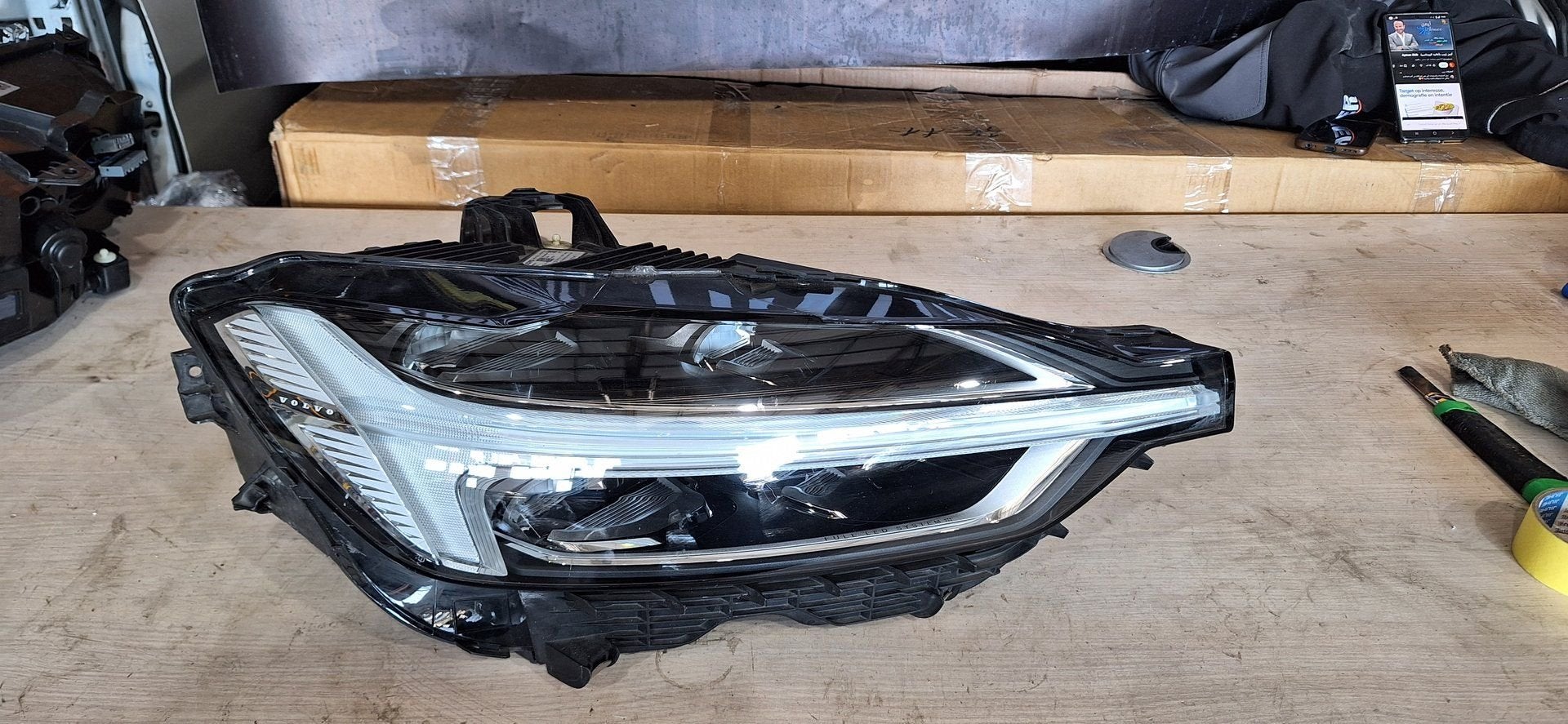 Volvo XC60 koplamp, Gebruikt, -, -, Ophalen of Verzenden
