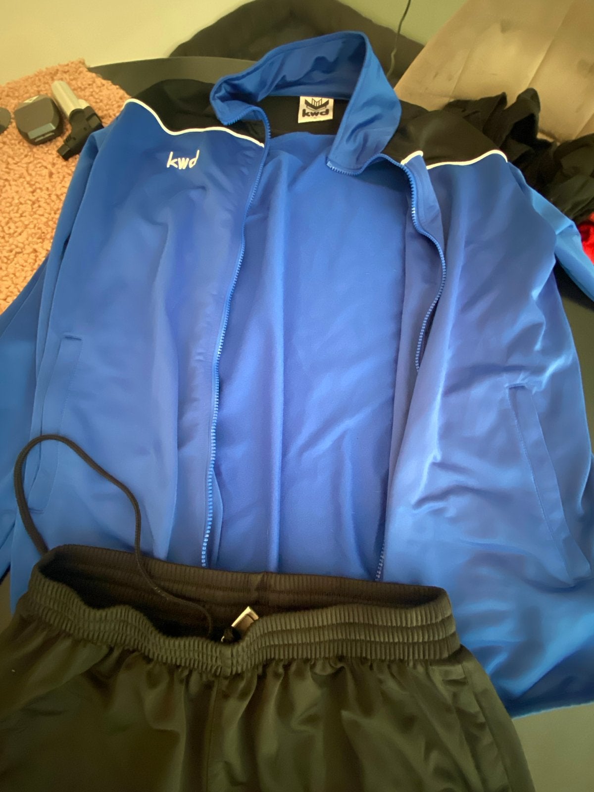 Trainingspak KWD - Maat XL (valt als L), Ophalen, Maat 52/54 (L), Blauw, Gedragen