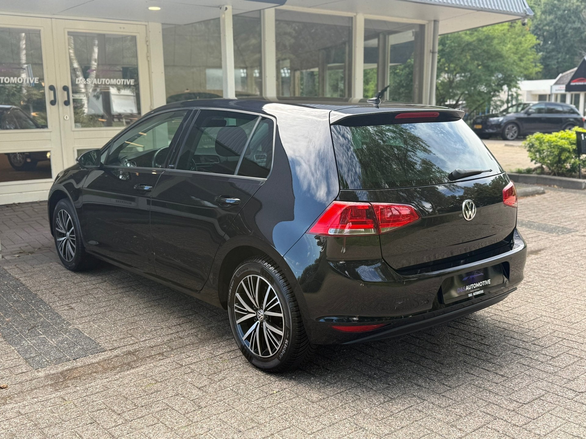 Foto 9 van Volkswagen Golf 1.2 TSI Allstar CRUISE/STOELV/PDC/CLIMA,NAVI