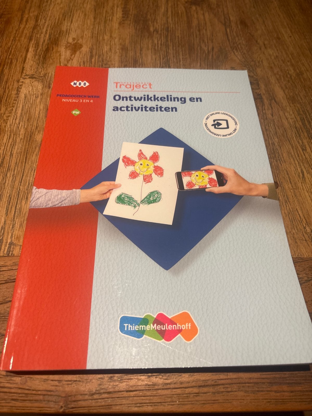 Traject Ontwikkeling en activiteiten MBO Pedagogisch Werk, Boeken, Ophalen of Verzenden, Zo goed als nieuw, MBO