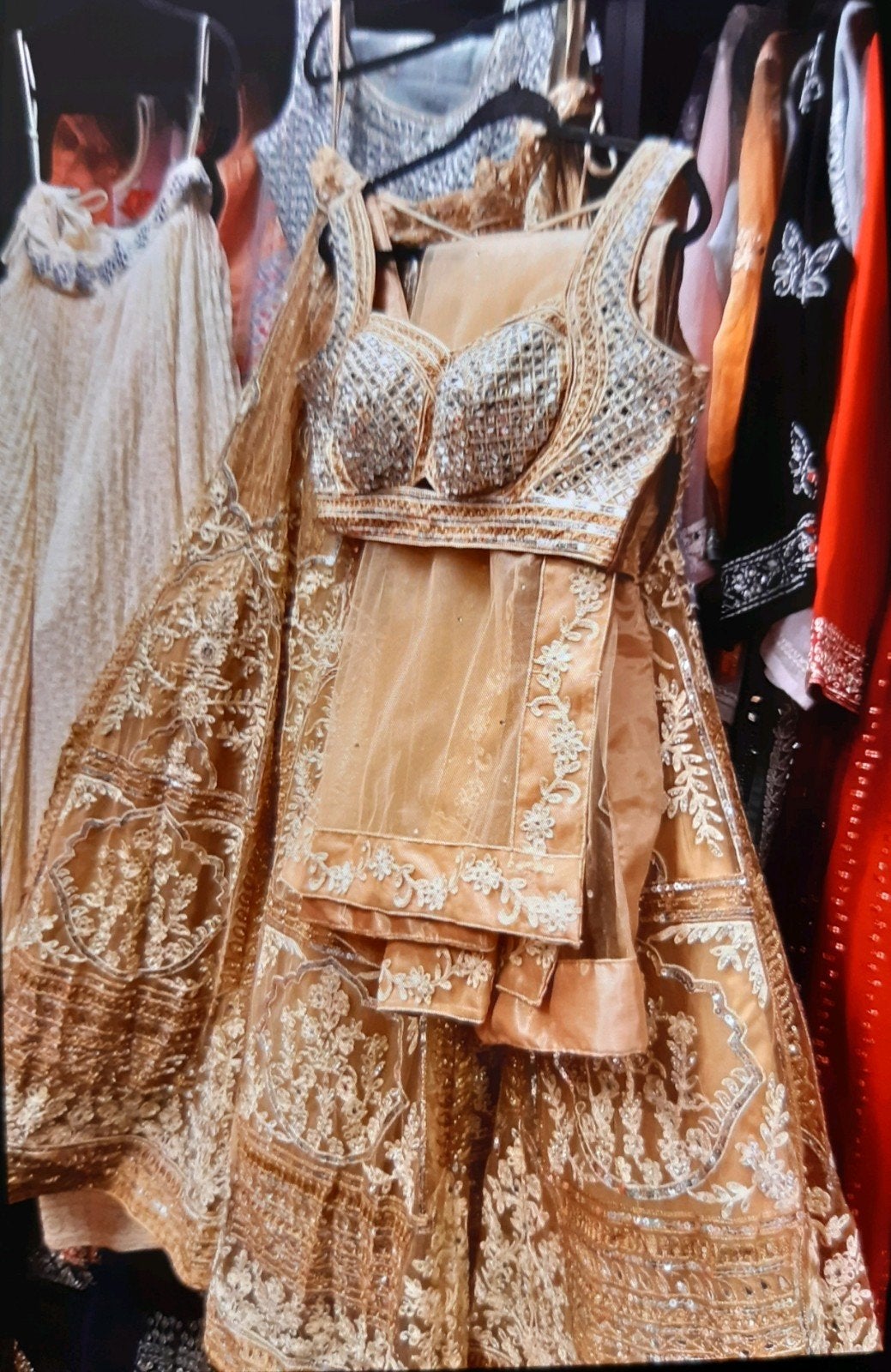 Nieuwe Lehenga - Prachtig Indiaas Feestkleding, Maat 38/40 (M), Overige typen, Nieuw, Ophalen of Verzenden