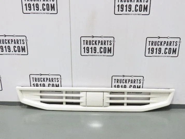 Volvo 82298483 |  Trede Cabine FH, Ophalen, Gebruikt, Volvo, Carrosserie en Plaatwerk
