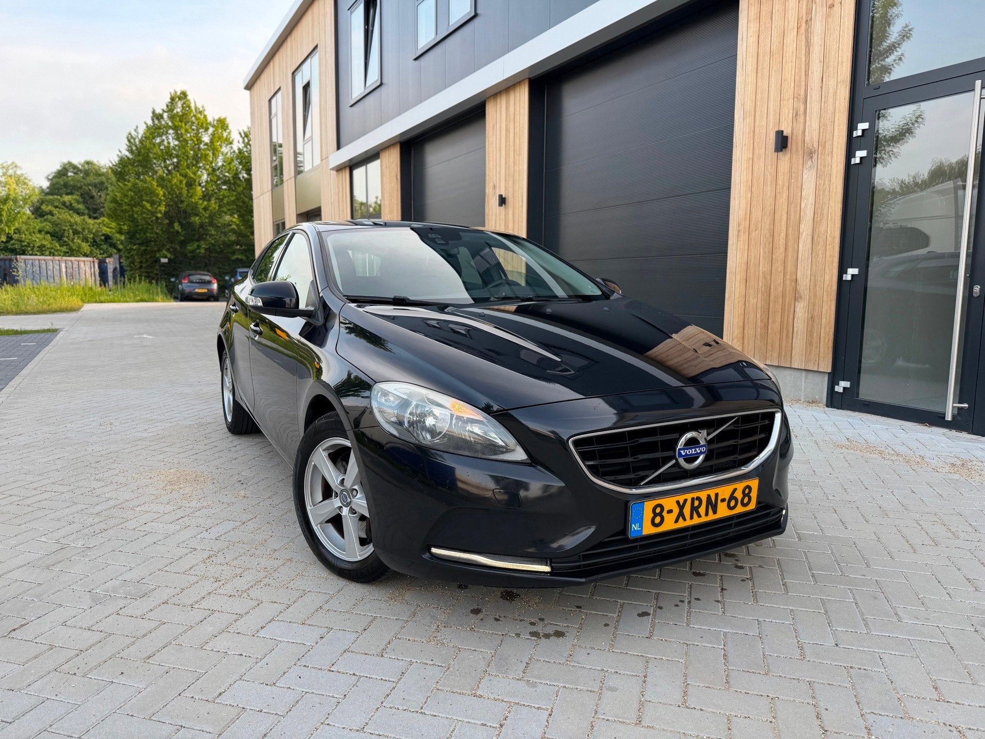 Volvo V40 2.0 D4 190PK Business (bj 2014) CLIMA/NAVI/PARKS/A, Auto's, Voorwielaandrijving, Euro 5, Stof, Gebruikt
