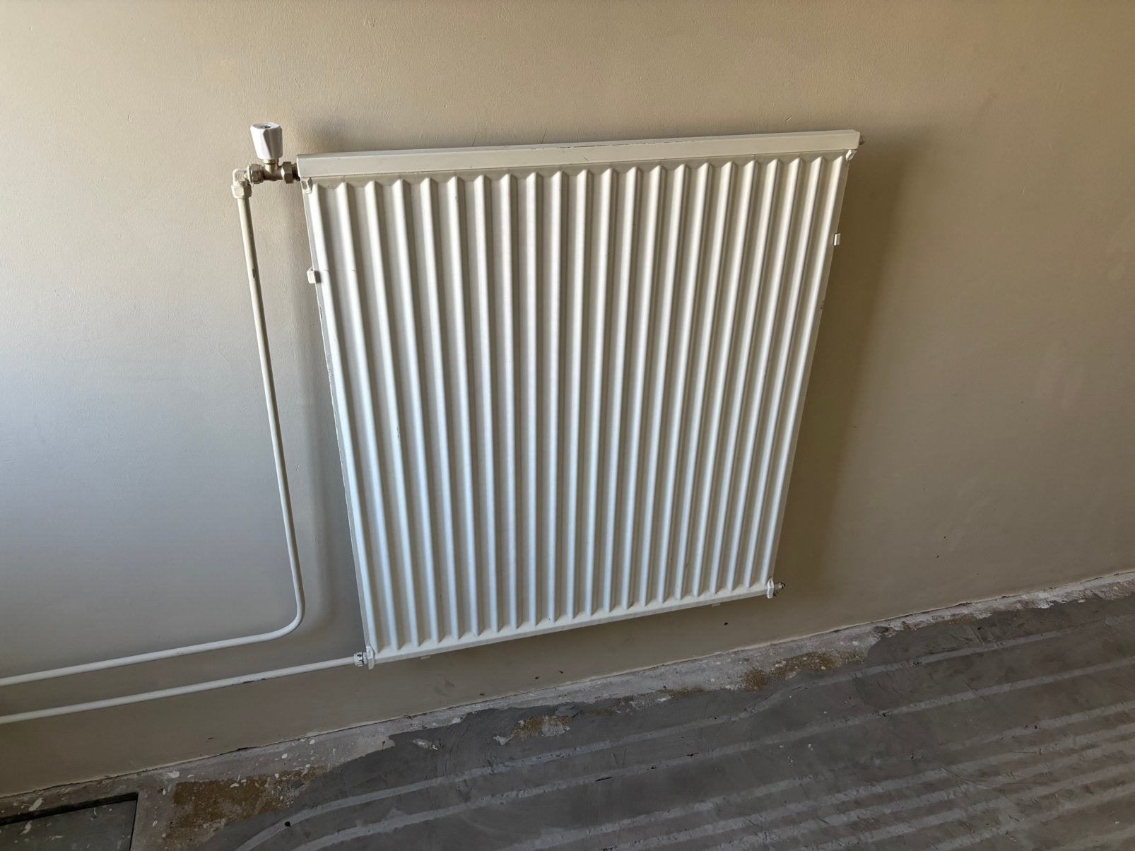 Radiator 100x88, Doe-het-zelf en Verbouw, Verwarming en Radiatoren, Ophalen, Gebruikt, Radiator, 60 tot 150 cm