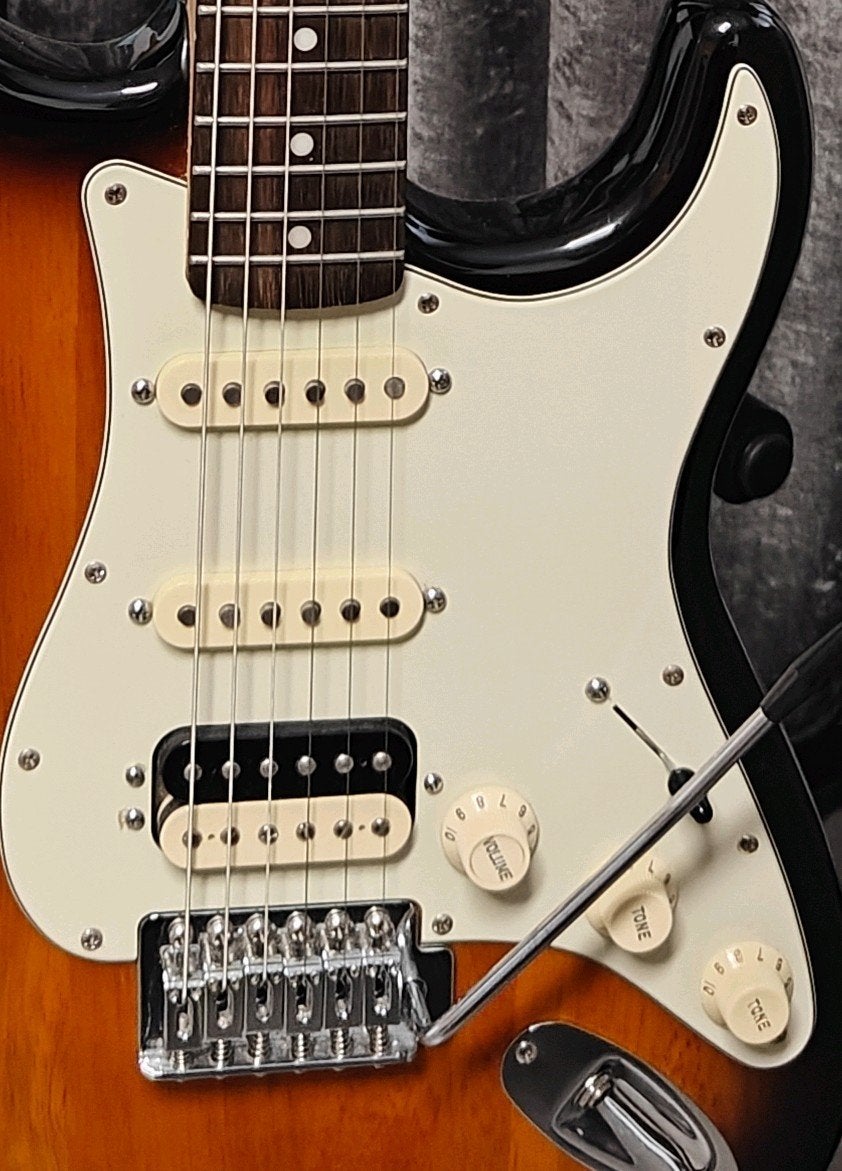 Originele Fender American Deluxe HSS Loaded Pickguard – DH-1, Ophalen of Verzenden, Zo goed als nieuw