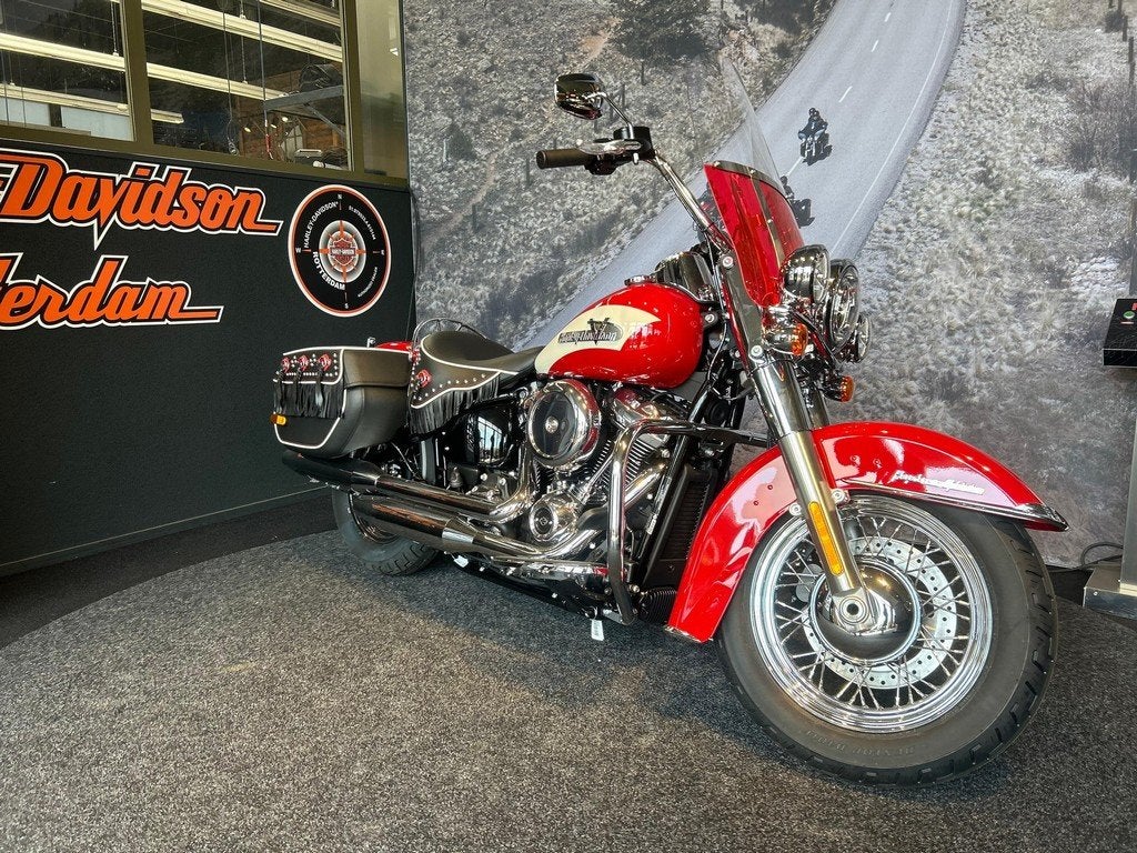 Harley-Davidson FLI Hydra-Glide (bj 2024), Motoren, Laan van Vredenoord 33
2289 DA  RIJSWIJK, NL, Bedrijf, Overig, Sales@harleydavidsonrotterdam.nl