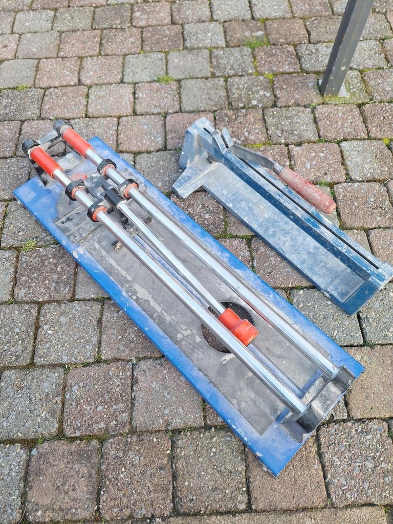 Tegelsnijder, Ophalen, Gebruikt