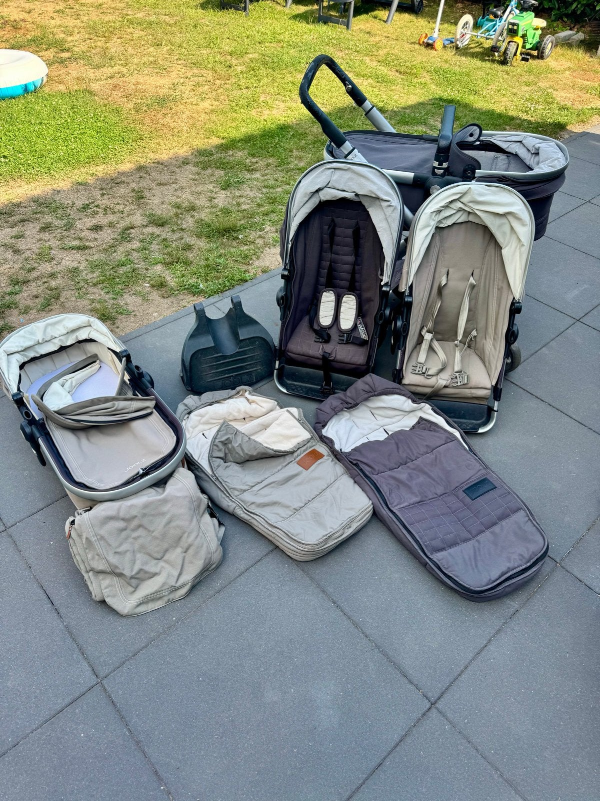Joolz kinderwagen met 2reiswiegen en 2 zitjes, Kinderen en Baby's, Kinderwagens en Combinaties, Gebruikt, Combiwagen, Met reiswieg