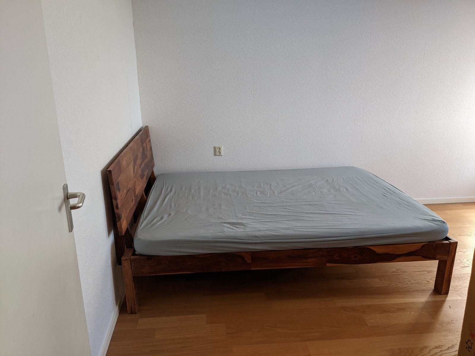Antique Solid Wood (Indian Rosewood Bed) 160*200 cm, Huis en Inrichting, Ophalen, Gebruikt, Tweepersoons, 200 cm