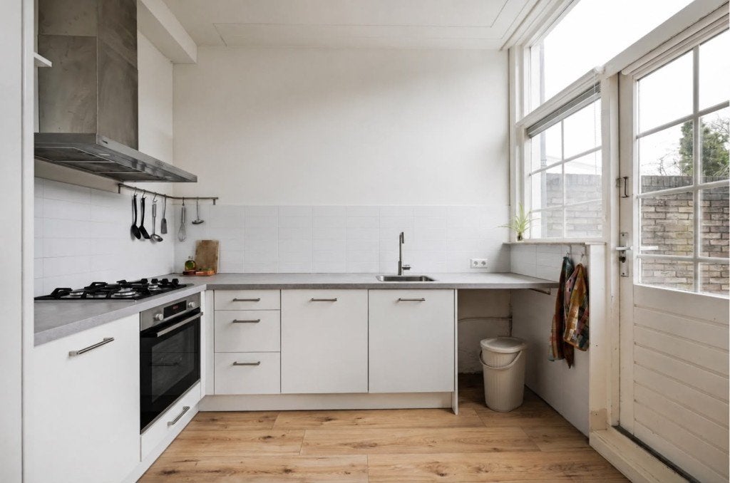 Complete witte keuken met apparatuur (ca 2021) snel ophalen, Ophalen, Wit, Hoekkeuken, Kunststof