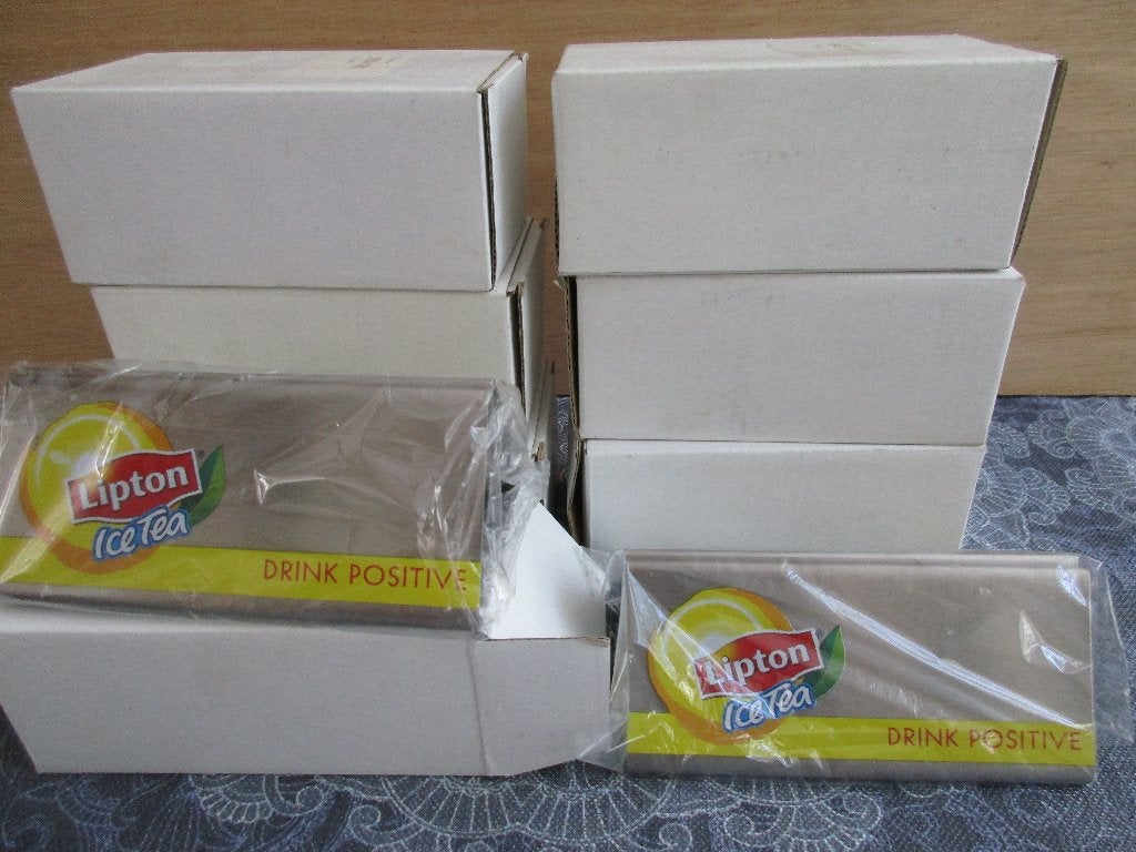 nieuw: Terras menukaarthouders Lipton Ice Tea à 2,00, Ophalen of Verzenden, Nieuw, Gebruiksvoorwerp
