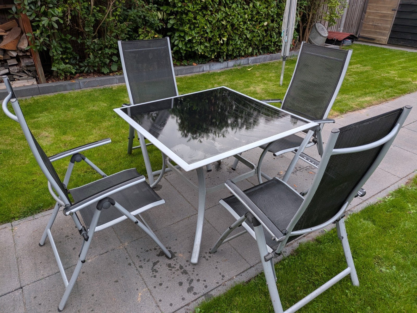 Tuinset met 4 stoelen en glazen tafel, Ophalen, 4 zitplaatsen, Gebruikt, Aluminium