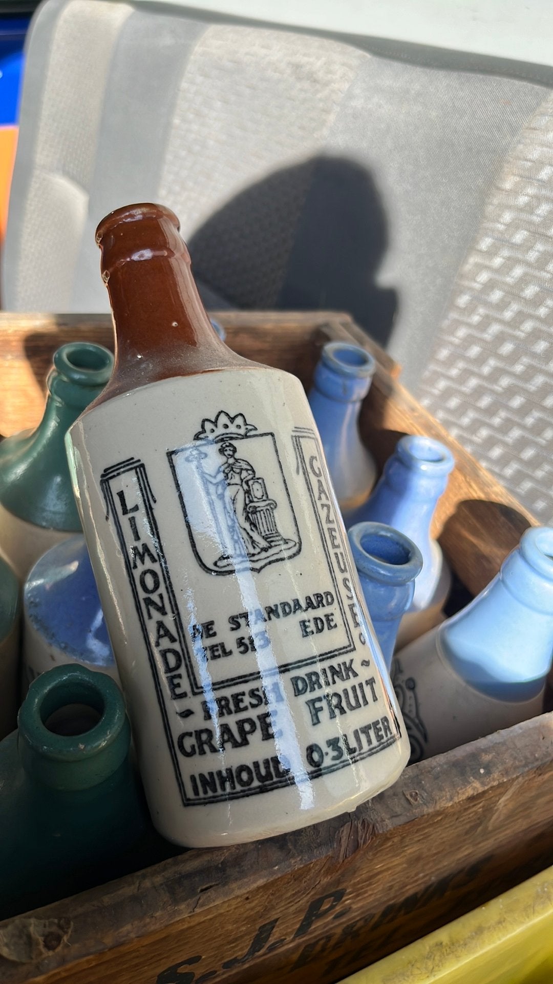 Zeldzaam limonade kruikje “de standaard Ede”, Ophalen of Verzenden, Zo goed als nieuw