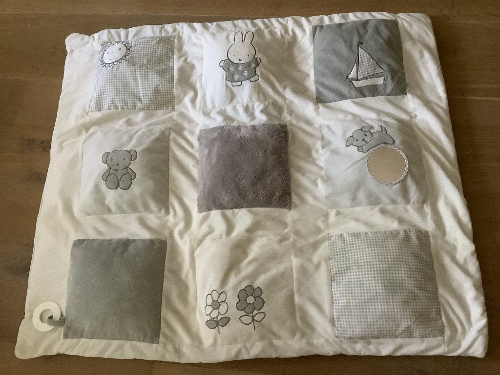 NIJNTJE   Boxkleed  en speelgoed, Ophalen of Verzenden, Zo goed als nieuw