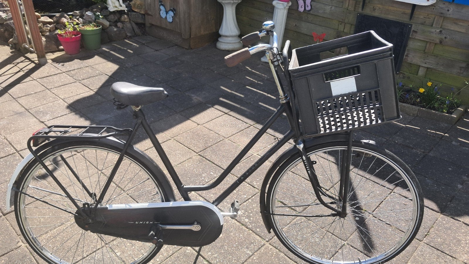 dames fiets, Ophalen