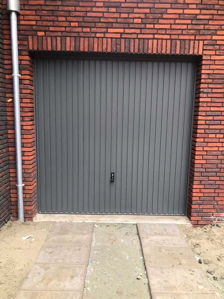 2651 - Kantelbare garagedeur, Ophalen, Gebruikt, Overige kleuren, 200 cm of meer