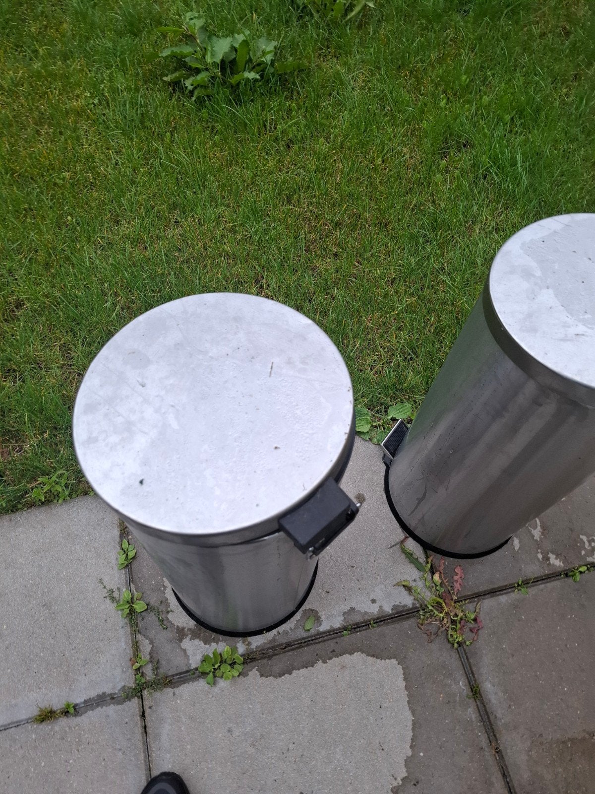2x RVS Pedaalemmer - 40 liter, Met pedaal, 40 liter of meer, Ophalen of Verzenden, Zo goed als nieuw