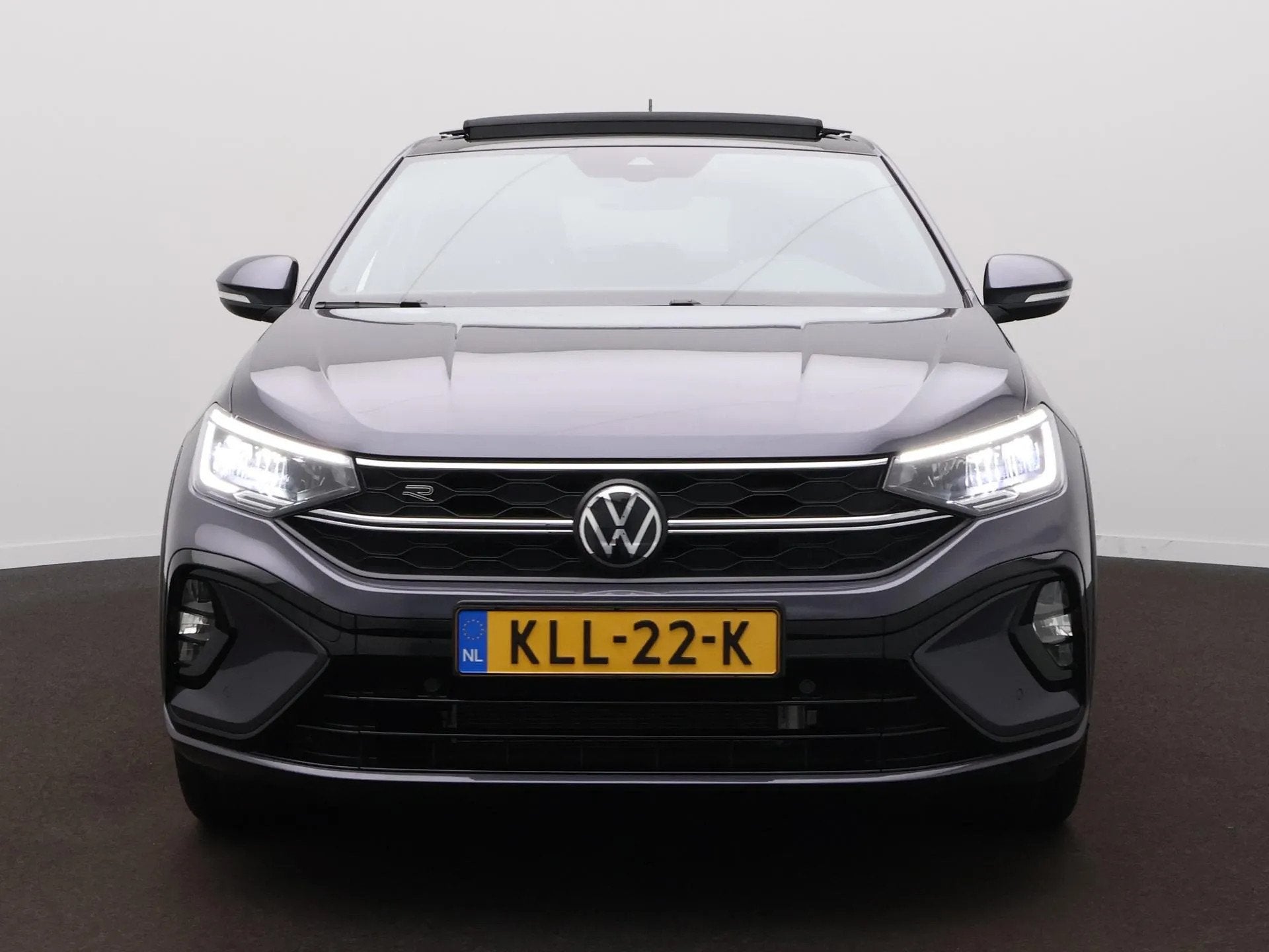Volkswagen Taigo 1.0 TSI R-Line Edition (bj 2025), Stof, Gebruikt, 1144 kg, Bedrijf