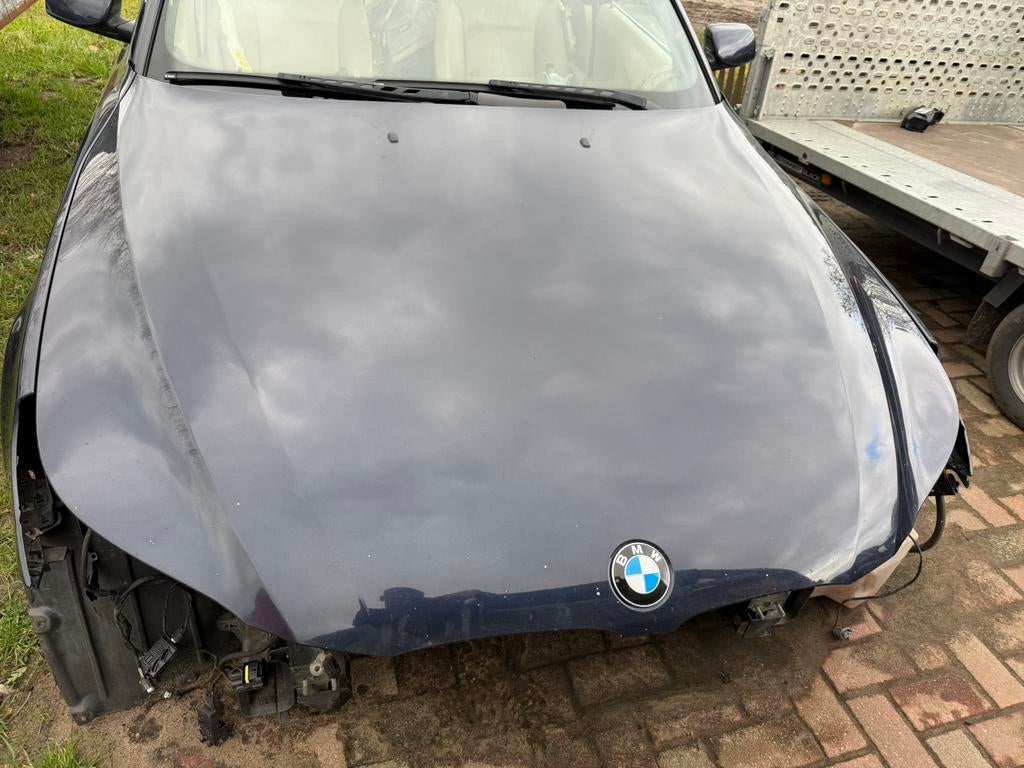Motorkap bmw e60 e61, Auto-onderdelen, Carrosserie en Plaatwerk, Ophalen of Verzenden, Voor, BMW, Motorkap