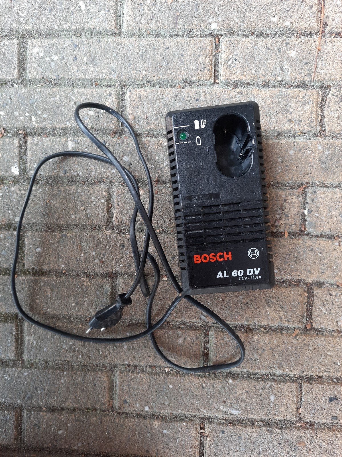 Bosch AL 60 DV Acculader 7.2V - 14.4V, Ophalen of Verzenden, Gebruikt, Boor- en Schroefmachine