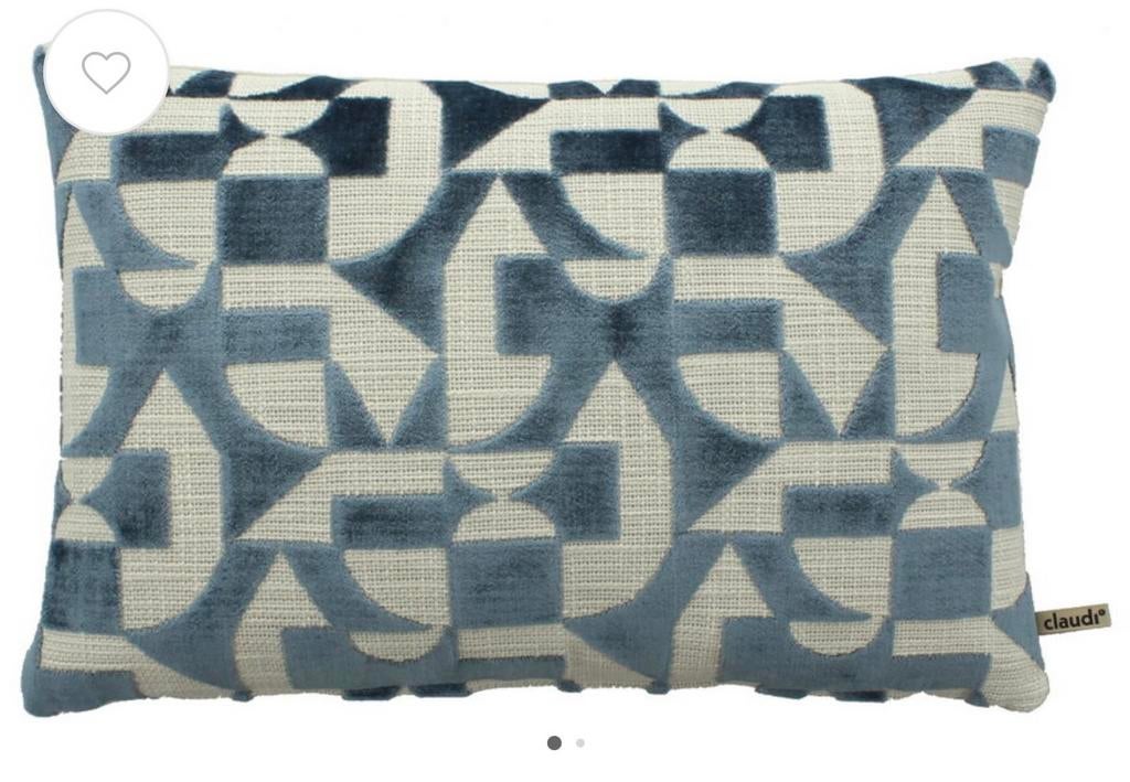 Sierkussen Claudi 30x45 cm  model: Lonata Jeans, Huis en Inrichting, Woonaccessoires | Kussens, Ophalen of Verzenden, Nieuw, Blauw