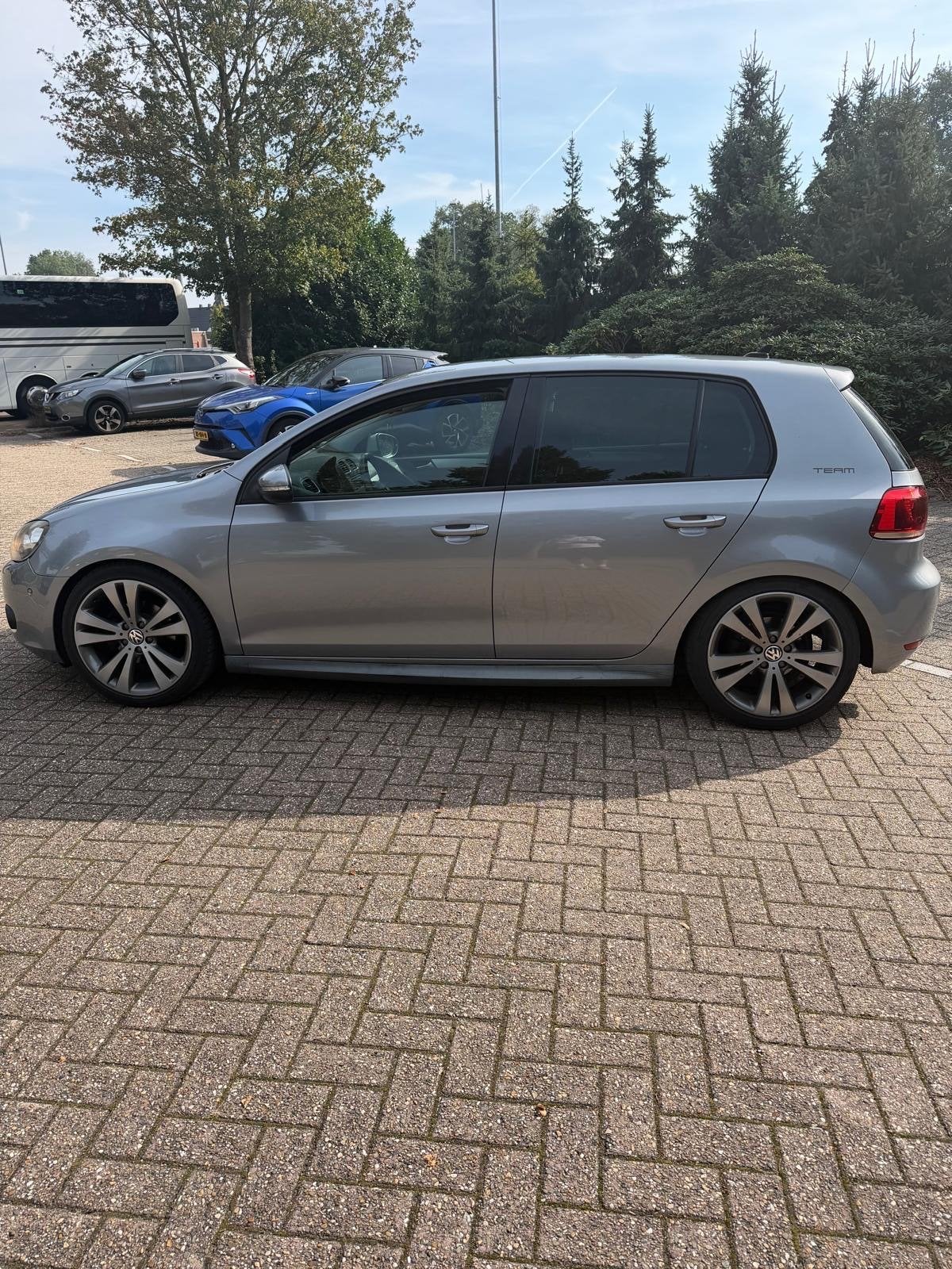 Volkswagen Golf 1.2 TSI 77KW 5D 2010 Grijs, Auto's, Voorwielaandrijving, 4 cilinders, 610 kg, 49 €/maand