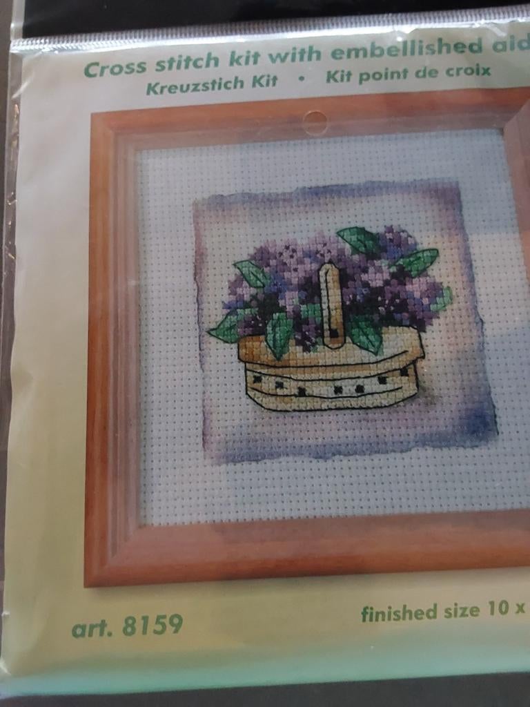 Compleet Voorbedrukt pakketje bloemenmandje, Ophalen of Verzenden, Zo goed als nieuw, Patroon