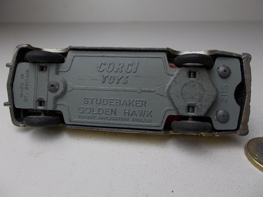 1960 Corgi Toys 211s STUDEBAKER GOLDEN HAWK (Gold plated), Ophalen of Verzenden, Gebruikt, Auto, Corgi