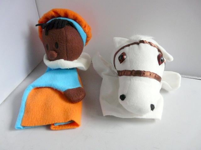 Handpoppen Piet  en Paarden (Sinterklaas) - foto's, Ophalen of Verzenden, Zo goed als nieuw, Overige typen