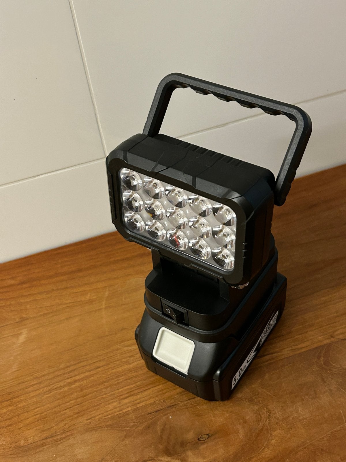 Krachtige LED Bouwlamp/Werklamp voor Makita 18V Accu, Ophalen of Verzenden, Nieuw, Minder dan 50 watt, Lamp