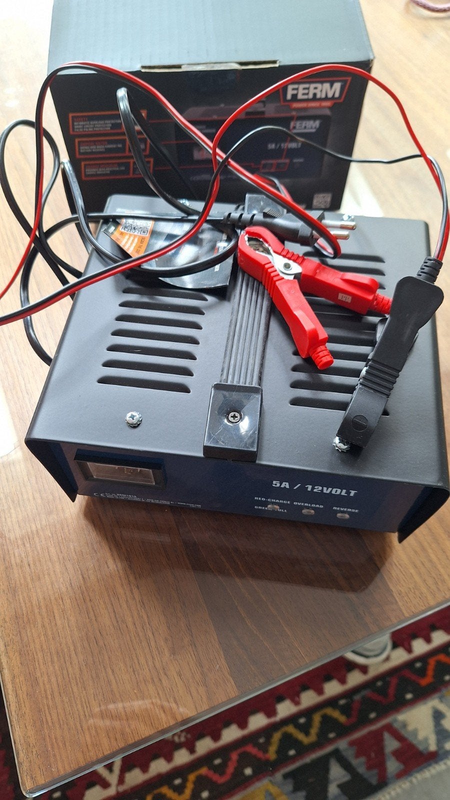 Ferm Acculader 5A/12V - Z.G.A.N. (1x gebruikt), Nieuw